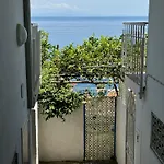 Lejlighed Dimora Collection - - Boutique Luxury With Direct Sea View And Access